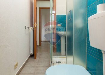 Bagno - Casa semi indipendente Via Sacerdote Messina
 
10, Aci Sant'Antonio - foto 48