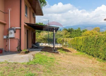 Giardino - Casa semi indipendente Via Sacerdote Messina
 
10, Aci Sant'Antonio - foto 68