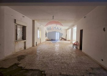 Stanza vuota - Negozio via XIX traversa
 
41, Belpasso - foto 2