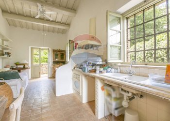 Cucina - Casa indipendente Località Poderi di Montemerano
 
22, Manciano - foto 7