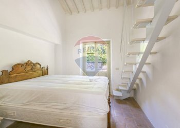 Camera / camera da letto - Casa indipendente Località Poderi di Montemerano
 
22, Manciano - foto 12