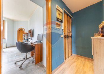 Hall / corridoio - Trilocale Via Silvestro II
 
10, Roma - foto 11