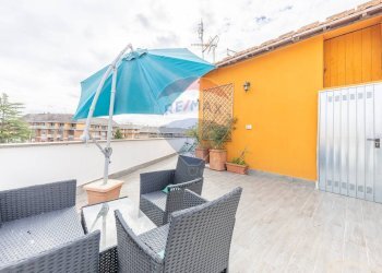 Terrazza - Trilocale Via Silvestro II
 
10, Roma - foto 42