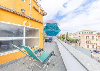 Balcone - Trilocale Via Silvestro II
 
10, Roma - foto 45