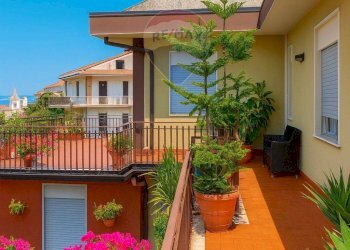 Terrazza - Attico via Pietro Mascagni
 
15, Giarre - foto 8