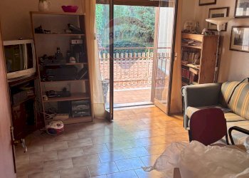 Soggiorno - Appartamento Via Acicastello
 
61, Aci Castello - foto 23