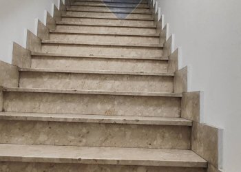 Scale - Appartamento VIA GIORGIO ARCOLEO
 
154, Caltagirone - foto 6