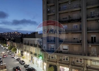 Edificio all\'aperto - Appartamento VIA GIORGIO ARCOLEO
 
154, Caltagirone - foto 11