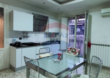 Cucina - Appartamento VIA GIORGIO ARCOLEO
 
154, Caltagirone - foto 13