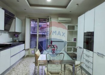 Cucina - Appartamento VIA GIORGIO ARCOLEO
 
154, Caltagirone - foto 15