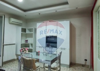 Sala da pranzo - Appartamento VIA GIORGIO ARCOLEO
 
154, Caltagirone - foto 16