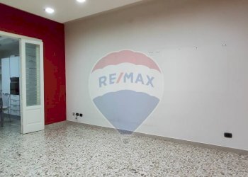 Stanza vuota - Appartamento VIA GIORGIO ARCOLEO
 
154, Caltagirone - foto 22