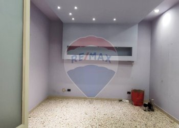 Stanza vuota - Appartamento VIA GIORGIO ARCOLEO
 
154, Caltagirone - foto 25