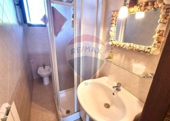 Bagno - Two-room apartment Via Roma
 
83, Castellina Marittima - photo 9
