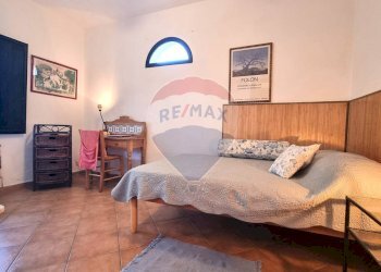 Camera / camera da letto - Two-room apartment Via Roma
 
83, Castellina Marittima - photo 12