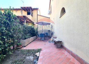 Terrazza - Two-room apartment Via Roma
 
83, Castellina Marittima - photo 21