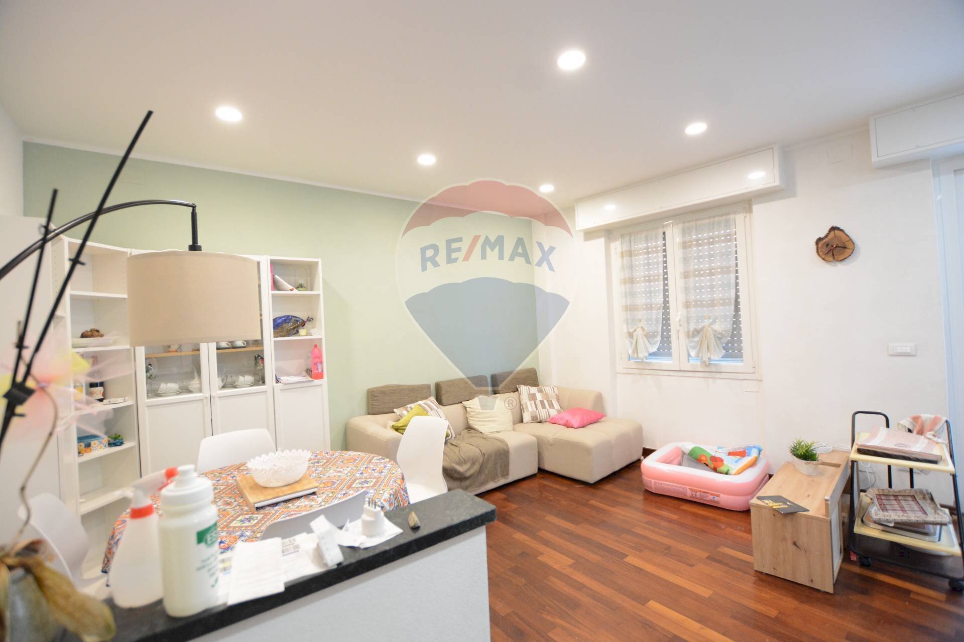 Sala da pranzo - Appartamento via bellini
 
3, Savona - foto 1