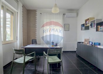 Sala da pranzo - Trilocale Via Lago Di Bracciano
 
16, Pescara - foto 1