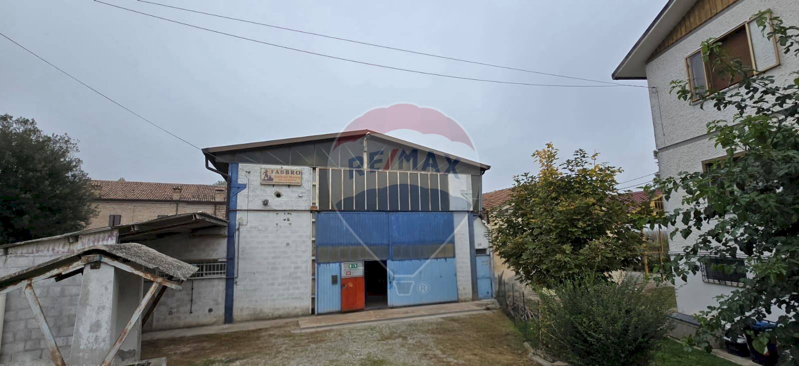 Casa all\'aperto - Capannone Via Torre
 
39, Copparo - foto 1