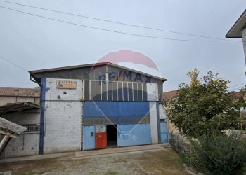 Casa all\'aperto - Capannone Via Torre
 
39, Copparo - foto 1