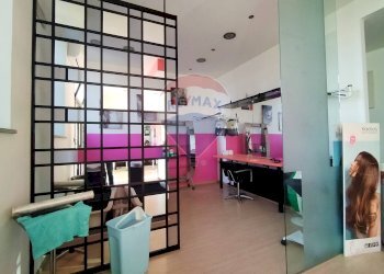 Ufficio - Laboratory PIAZZA GIOVANNI XXIII
 
32-33, Osimo - photo 1