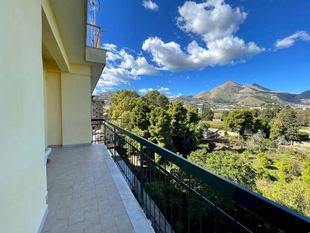 Foto 1 - Three-room apartment Via Niccolò Cento
 
16, Palermo - photo 1