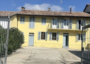 Foto 1 - Rustico Casa Paletti
 
snc, Alfiano Natta - foto 1