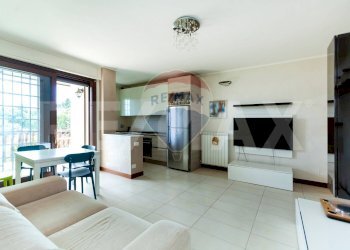 Sala da pranzo - Three-room apartment Via Vittorio Marimpietri
 
44, Roma - photo 4