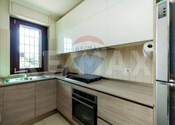 Cucina - Three-room apartment Via Vittorio Marimpietri
 
44, Roma - photo 8