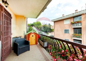 Balcone - Three-room apartment Via Vittorio Marimpietri
 
44, Roma - photo 19