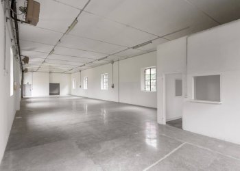 Foto 2 - Magazzino Via Piazzolo
 
5, Villa d'Adda - foto 2