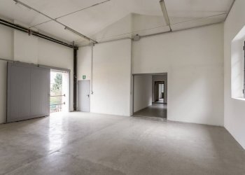 Foto 11 - Magazzino Via Piazzolo
 
5, Villa d'Adda - foto 11