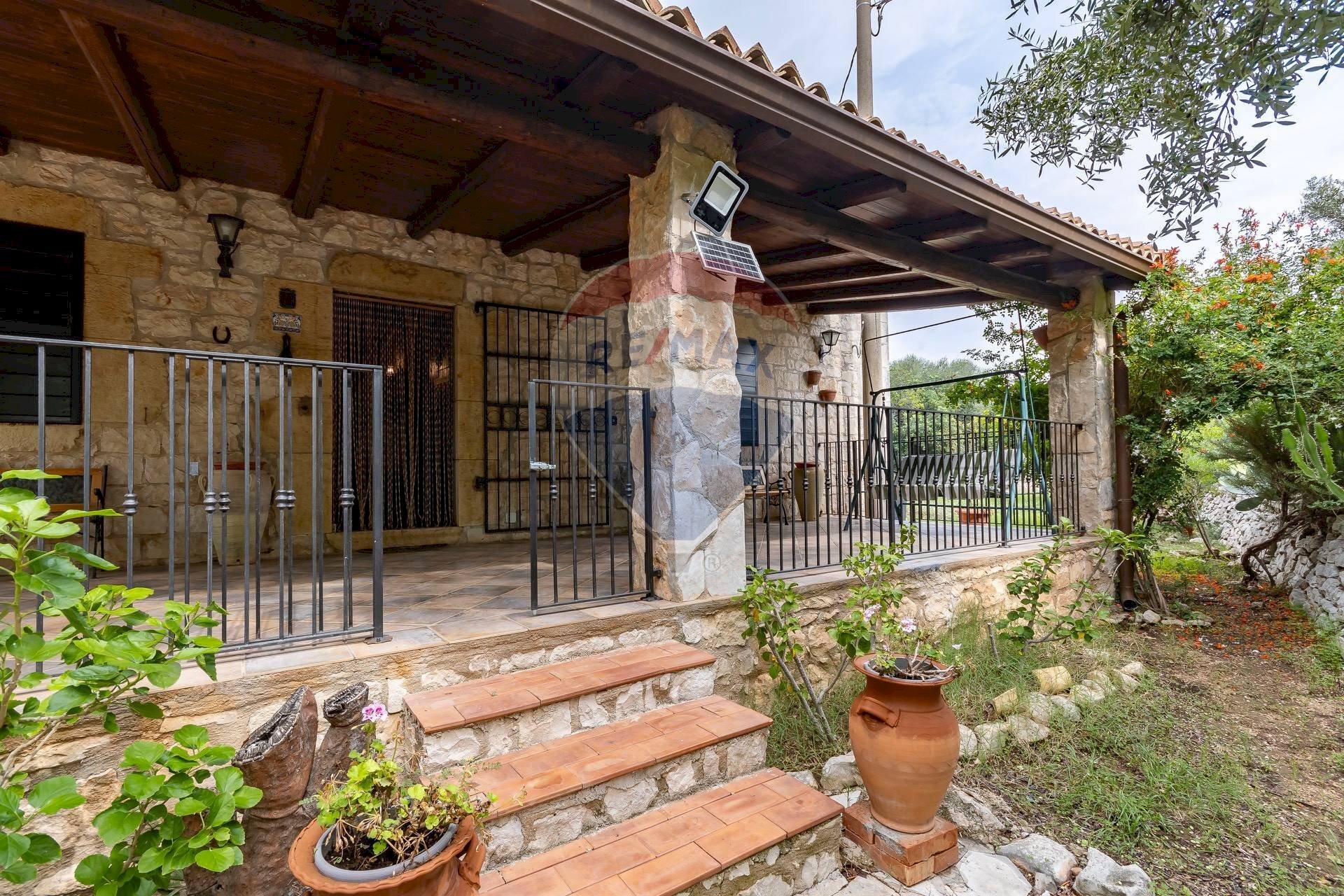 Casa all\'aperto - Villa c.da Nora Piano Lauro
snc, Modica - foto 3