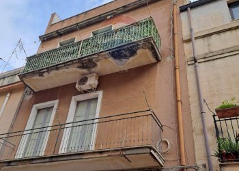 Edificio all\'aperto - Attico via Gaetano Catra
 
27, Ragusa - foto 8