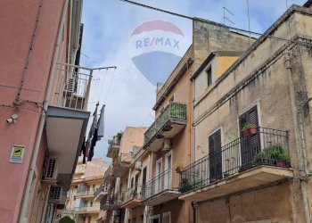 Edificio all\'aperto - Attico via Gaetano Catra
 
27, Ragusa - foto 14