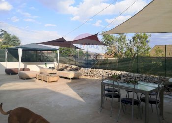 Terrazza - Villa C.da Cisternazzi
 
25, Ragusa - foto 12