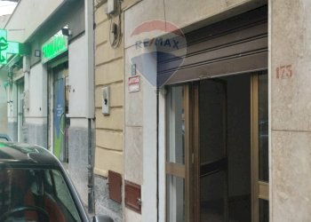 Edificio all\'aperto - Locale Commerciale via Dossuna
 
173, Palermo - foto 2