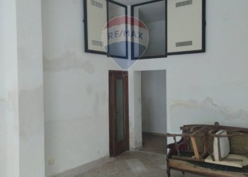 Stanza vuota - Locale Commerciale via Dossuna
 
173, Palermo - foto 5