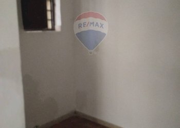 Stanza vuota - Locale Commerciale via Dossuna
 
173, Palermo - foto 10