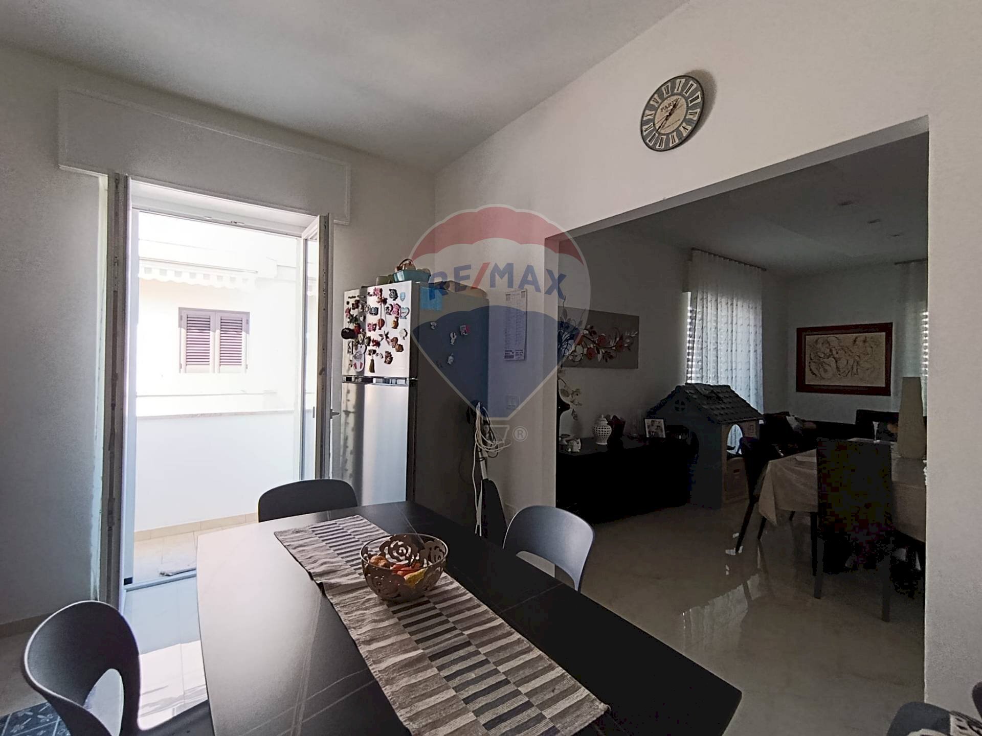 Sala da pranzo - Independent house Via Francesco Petrarca
 
15, San Pancrazio Salentino - photo 2