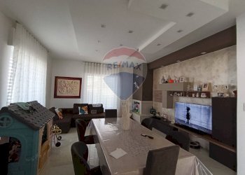 Sala da pranzo - Casa indipendente Via Francesco Petrarca
 
15, San Pancrazio Salentino - foto 6