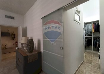 Hall / corridoio - Casa indipendente Via Francesco Petrarca
 
15, San Pancrazio Salentino - foto 15