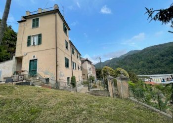 Quadrilocale Via Bruno Buozzi, Sant'Olcese - foto 2