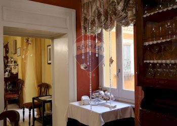 Sala da pranzo - Stabile - Palazzo via Sant'Antonio Abate
 
16, Campobasso - foto 21