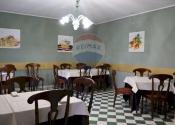 Sala da pranzo - Stabile - Palazzo via Sant'Antonio Abate
 
16, Campobasso - foto 4