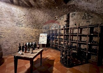 Cantina - Stabile - Palazzo via Sant'Antonio Abate
 
16, Campobasso - foto 29