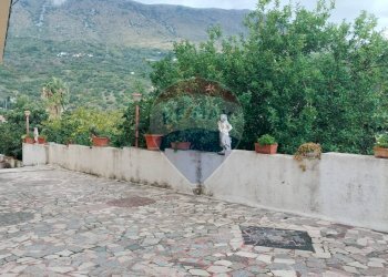 Vista delle montagne - Bilocale via Dolomiti
 
16, Carini - foto 10