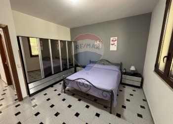 Camera / camera da letto - Bilocale via Dolomiti
 
16, Carini - foto 18