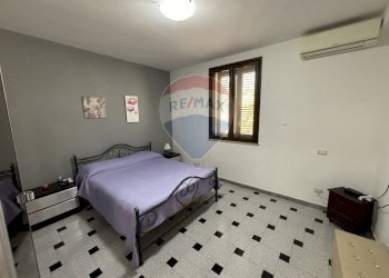 Camera / camera da letto - Bilocale via Dolomiti
 
16, Carini - foto 19