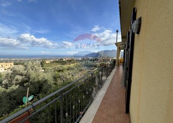 Balcone - Bilocale via Dolomiti
 
16, Carini - foto 26